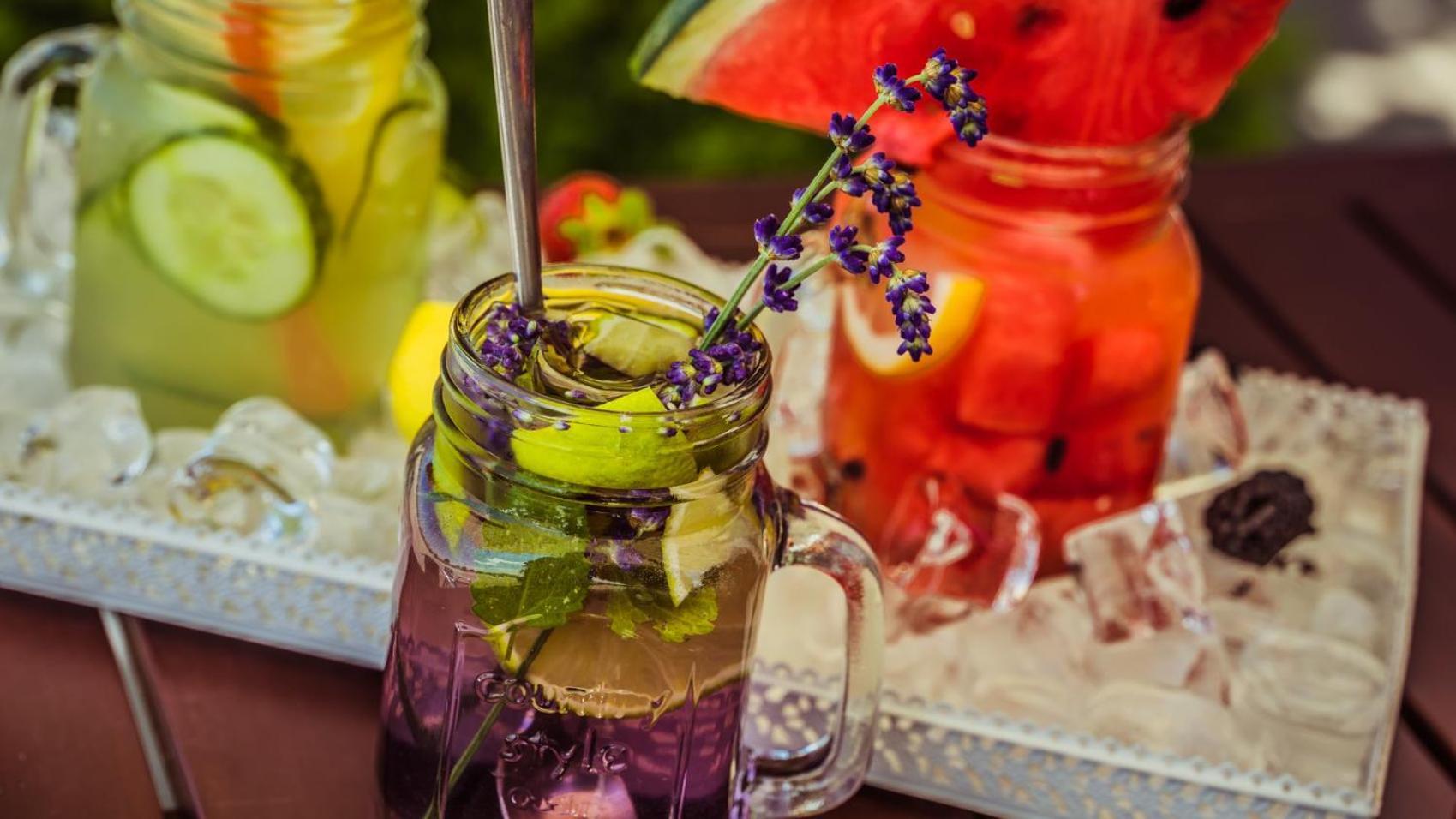 Aerocafe Hotel Partizanske Ngoại thất bức ảnh