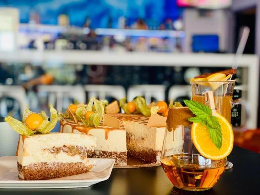 Aerocafe Hotel Partizanske Ngoại thất bức ảnh